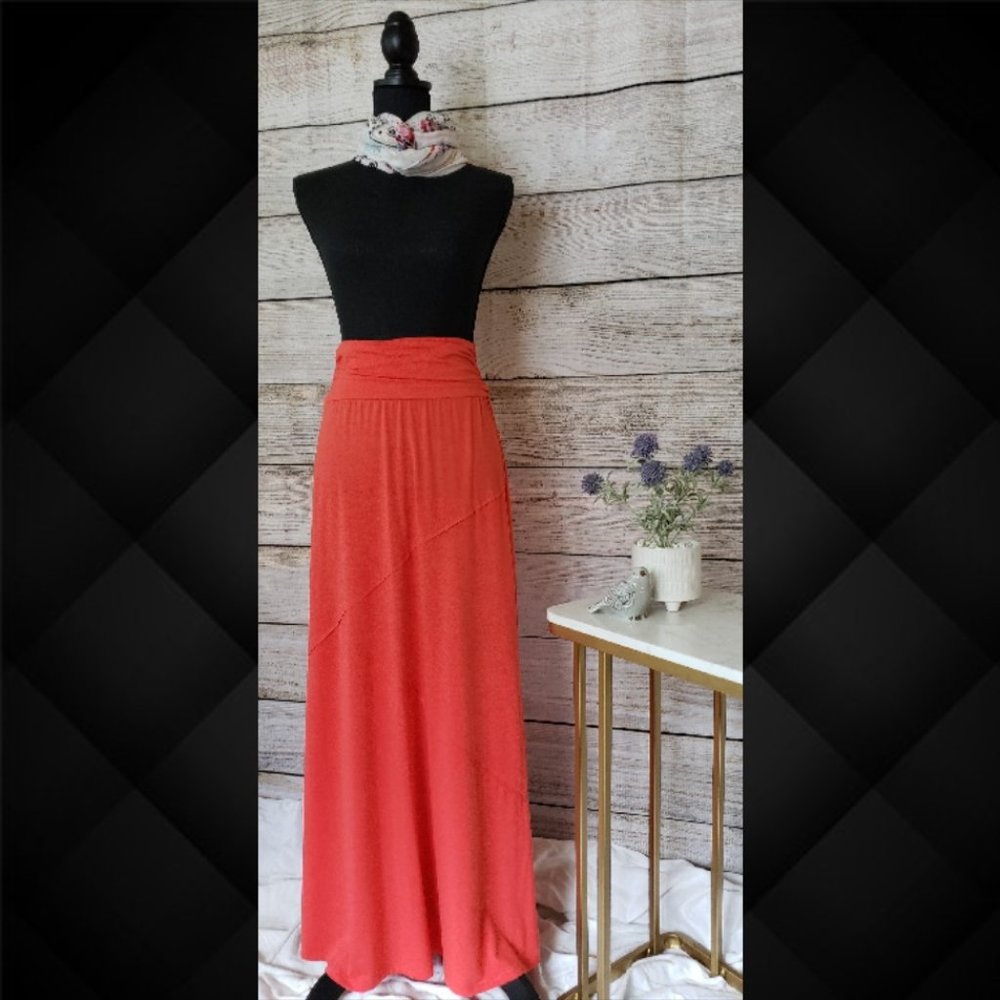 JOE B Maxi Skirt